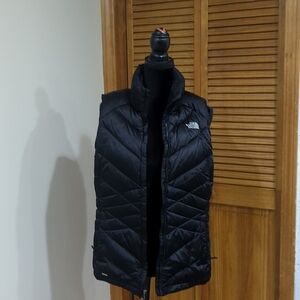 Womens Northface Down Vest